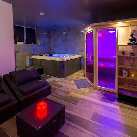 Autrement Spa Avelin ภายนอก รูปภาพ